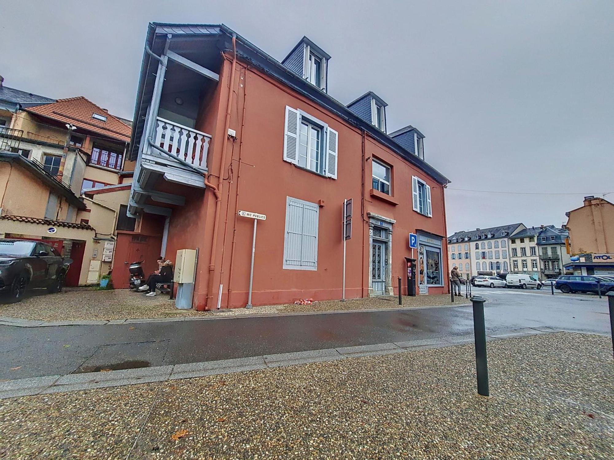 Apartamento Le Pic*Wifi*Netflix*Menage Inclus Bagnères-de-Bigorre Exterior foto